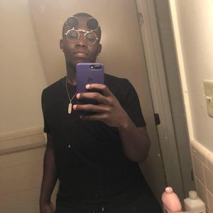 Meet your Posher, Roy